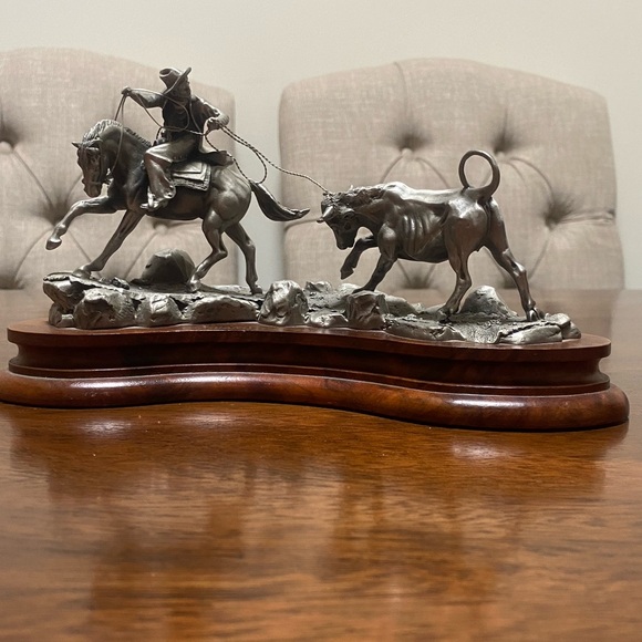 Cowboy Lasso Bull Chilmark Fine Pewter Sculpture Signed Dan Polland 1988